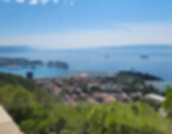 Split photo 17